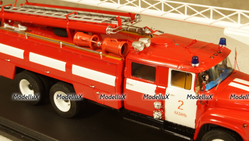 Зил 133Г1 АЦ-40 с телескопическим подъемником, Казань 1980 г., TruckTyr 1:43