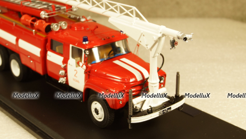 Зил 133Г1 АЦ-40 с телескопическим подъемником, Казань 1980 г., TruckTyr 1:43