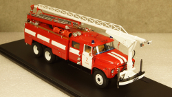 Зил 133Г1 АЦ-40 с телескопическим подъемником, Казань 1980 г., TruckTyr 1:43