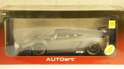 Lamborghini Gallardo GT3 FL2 Plain Body 2013, Auto Art 1:18