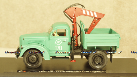УралЗИС-355М внутризаводской тягач, TruckTyr 1:43