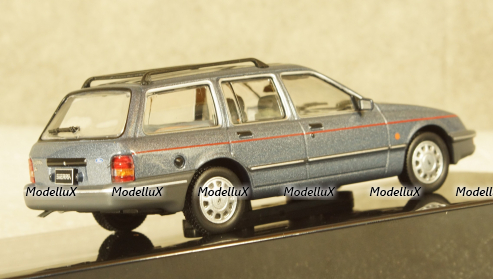 Ford Sierra Ghia metallic-silver 1988, CLC352N, IXO 1:43