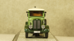 Phanomen Granit 25 green, PCL11550, Premium Classixxs 1:43