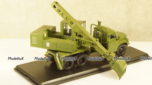 Экскаватор-планировщик UDS-110 (на шасси Tatra-148) армейский, SSM1419, SSM 1:43