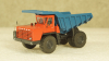 БЕЛАЗ 540А карьерный самосвал красный/синий, Бригадир 1:87