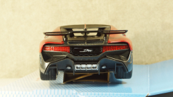 Bugatti Divo red/carbon 2019, 18-11045, Burago 1:18