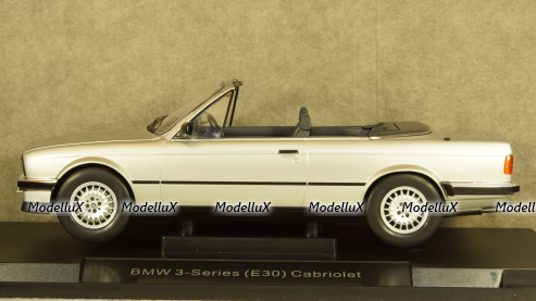 BMW 320i (E30) Convertible Silver 1985, 18152, MCG 1:18
