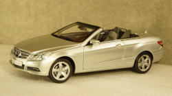 Mercedes E500 А207 cabrio 2009, 183541, Norev 1:18