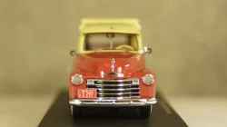 Chevrolet 3100 Suburban Maroon & Cream 1951, EMUS43085A, ESVAL Model 1:43