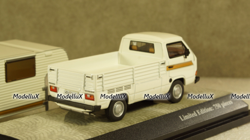 Volkswagen T3a PRITSCHENWAGEN TISCHER-CAMPING, PCL11528, Premium Classixxs 1:43