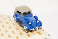 ГАЗ 11-40 с тентом синий