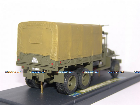 Studebaker US6 U1 с зениткой Browning США, МБК 1:43