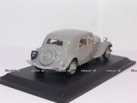 Citroen Traction 11A