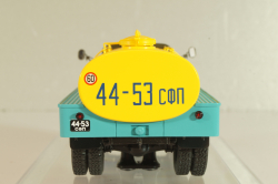 Газ-53А АЦПТ-3,3 "Молоко", хаки/желтый, 1973 г., 105357, DiP Models 1:43