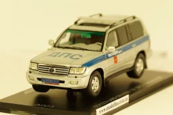 Toyota Land Cruiser 100 ДПС Москва 2007, Spark 1:43
