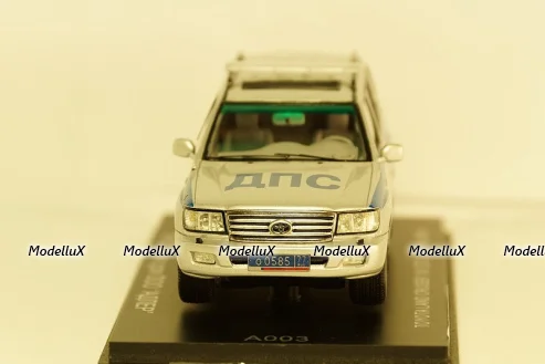 Toyota Land Cruiser 100 ДПС Москва 2007, Spark 1:43