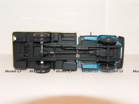 Газ 3307 ТС-3966 вахтовый автомобиль, Херсон Моделс 1:43