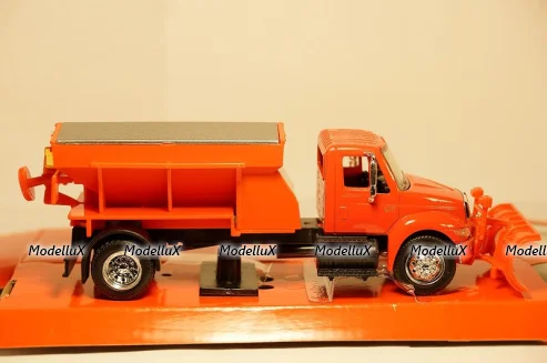 International 4200 Snow Plow Truck
