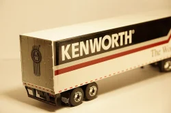 Kenworth W900 Aerocab with Van Trailer, Eligor 1:43 