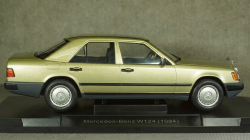 Mercedes 200D W124 1984 metallic-light green, 18205, MCG 1:18