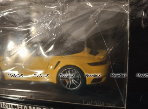 Porsche 911 (992) Turbo S Cabriolet 2019 Yellow, 410069484, Minichamps 1:43 Уценка!