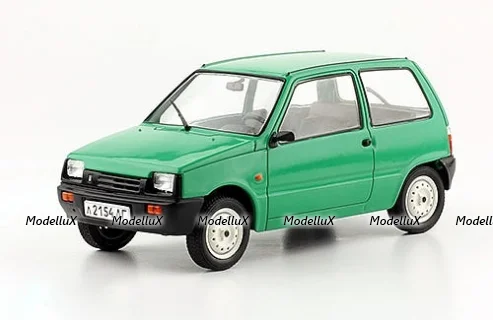 ВАЗ 1111 "Ока" Легендарные советские автомобили №51, Hachette 1:24