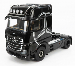 MERCEDES BENZ ACTROS 2 1863 GIGASPACE 4x2 MIRRORCAM TRACTOR TRUCK LOGO MERCEDES 2-ASSI 2018, LM10240051, NZG 1:18