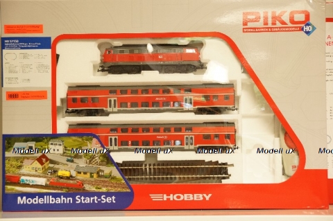 Пассажирский состав BR 218 + 2 двухэтажных вагона DB Regio, PIKO 57150