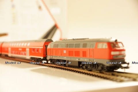 Пассажирский состав BR 218 + 2 двухэтажных вагона DB Regio, PIKO 57150