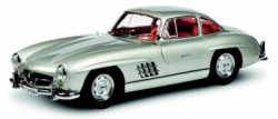 Mercedes 300 SL Flügeltür silber, 450045000, Schuco 1:18