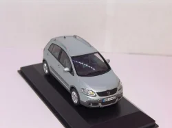Volkswagen Golf Cross, Minichamps 1:43