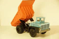 Белаз-540 карьерный самосвал, Херсон Моделс 1:43