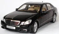 Mercedes E-class Limousine Avantgarde (W212) black, B66960213, Minichamps 1:18