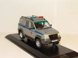 Уаз Патриот ДПС 2010 г., 231632, DiP Models 1:43