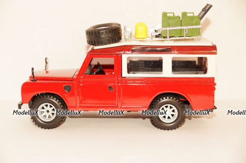 Land Rover serie 3 1:24