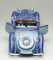 Horch 855 Roadster 1939 light blue/dark blue, SUN2408, SunStar 1:18
