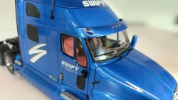 Kenworth T2000  tractor with semi-trailer "Swift" 1997, American trucks, Spain, #53, Altaya 1:43 Уценка!