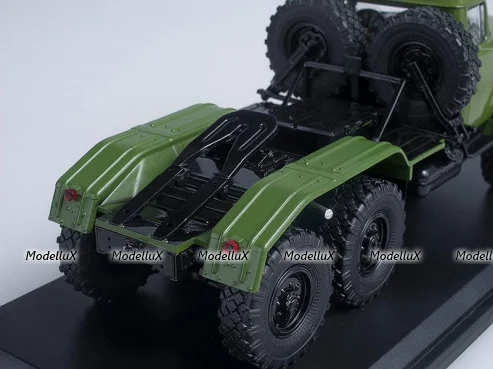 ЗИЛ 131НВ седельный тягач хаки, SSM1088