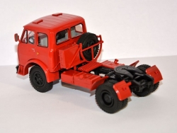 МАЗ 504А седельный тягач 1970г. Н761 