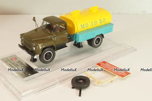 Газ-53А АЦПТ-3,3 "Молоко", хаки/желтый, 1973 г., 105357, DiP Models 1:43