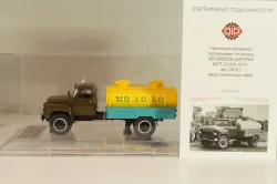 Газ-53А АЦПТ-3,3 "Молоко", хаки/желтый, 1973 г., 105357, DiP Models 1:43