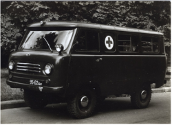 Уаз-450А, Медицинская Помощь» МО СССР - 1962 г. (интерьер армейский - 4 носилок), 145025, DiP Models 1:43