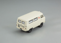 Уаз-450А, Скорая Медицинская Помощь (интерьер гражданской скорой 1960 г, 145023, DiP Models 1:43