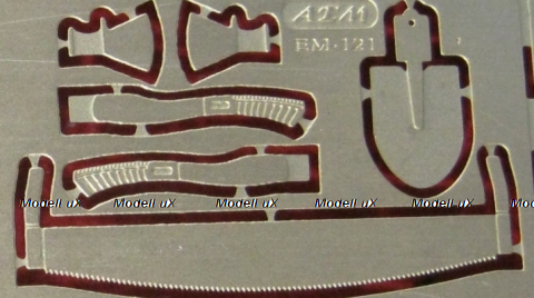 Фототравление Набор: пила, топор, лопата, EM-121, 1:43