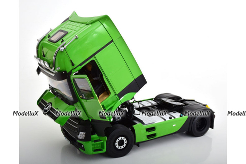 Mercedes Actros Gigaspace 4X2 Facelift towing vehicle with illumination 2018 green/black, 99250, NZG 1:18