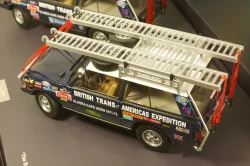 Range Rover The British Trans americas Expedition, набор из 2х машин, ALM410100, Almost Real 1:43