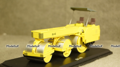 Трактор ДТ 75МЛ с отвалом 1986, RTM 1:43
