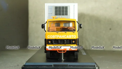 Маз 5432 с п/п Одаз-9786 Совтрансавто, SSM7057 1:43