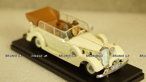 Mercedes 770K Cabriolet 1938 With Figures Eva Braun (Hitler's wife) and SS Military Guard, 4490/P, RIO 1:43