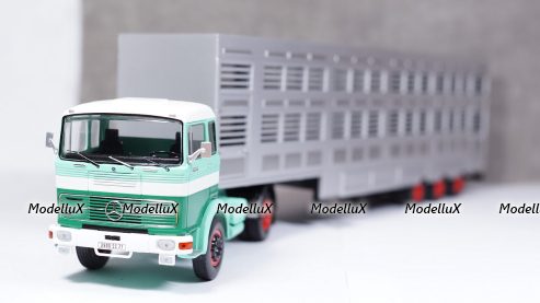 Mercedes LPS 1632 Livestock transporter 1970 green/white/silver, IXO TTR008 1:43